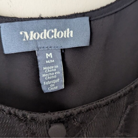 Modcloth Crawling With Cuteness Babydoll Black Dress Lace LBD Size Medium - Picture 9 of 10